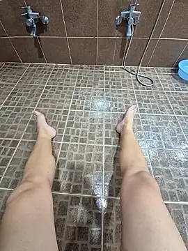 starvingo2002 online show from 31, 10, 2025