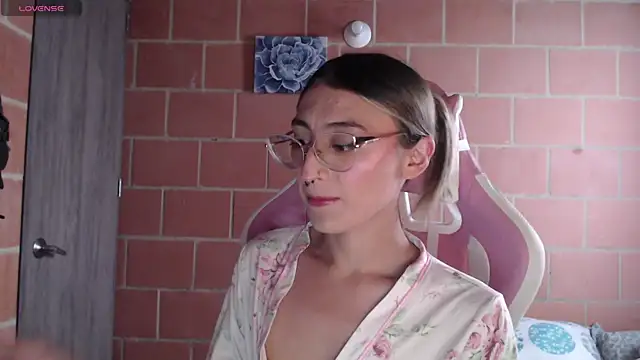 Andrea camilaaa online show from 20, 12, 2025