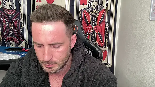 Snapshot of brettmycles28 chatting on 4, 2, 2026 brettmycles28 online show from 4, 2, 2026