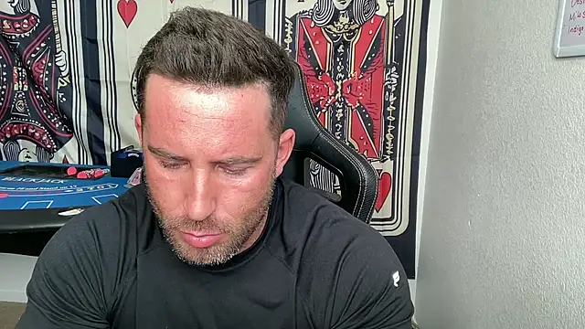 Snapshot of brettmycles28 chatting on 5, 2, 2026 brettmycles28 online show from 5, 2, 2026