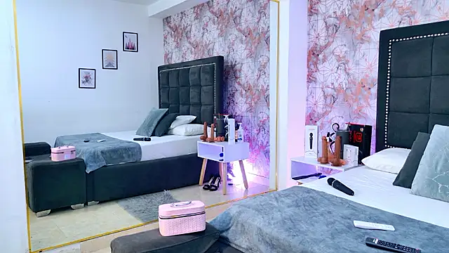 Angelique Angell online show from 31, 1, 2026