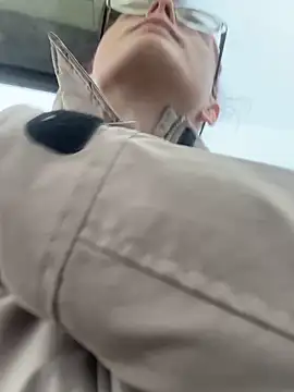 Snapshot of raen001 chatting on 4, 2, 2026 raen001 online show from 4, 2, 2026