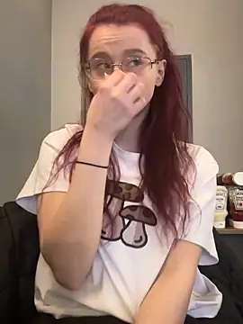 Snapshot of raen001 chatting on 11, 2, 2026 raen001 online show from 11, 2, 2026