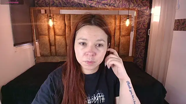 Isa Thompson   online show from 15, 3, 2026