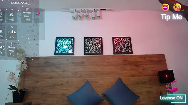 Snapshot of AlexandraCambell chatting on 24, 9, 2025 AlexandraCambell online show from 24, 9, 2025