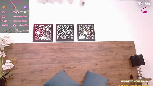 Snapshot of AlexandraCambell chatting on 14, 3, 2026 AlexandraCambell online show from 14, 3, 2026