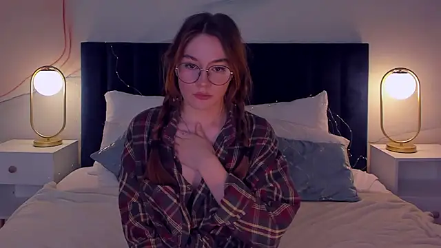 LanaAirlie online show from 16, 11, 2025