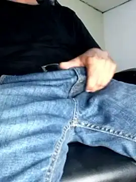 Bosssweet22cm online show from 8, 1, 2026