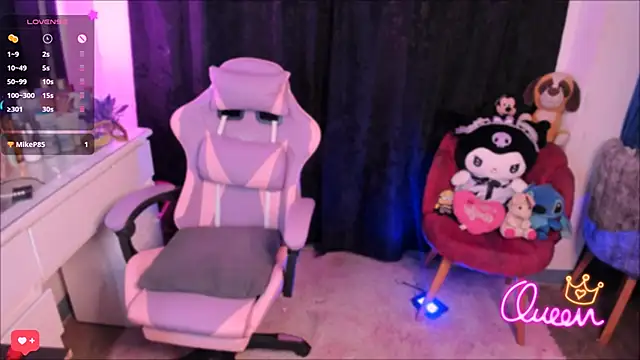 cassie dilaurentis online show from 3, 2, 2026