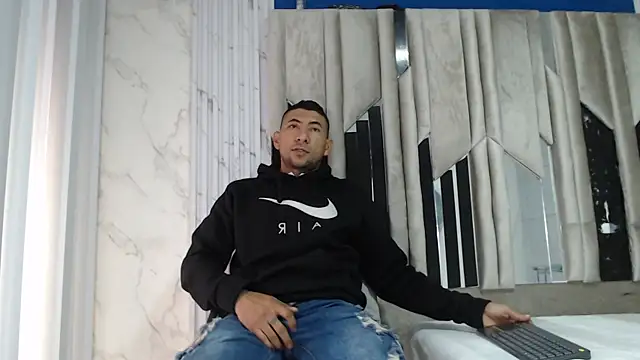 Morganandmegan online show from 25, 11, 2025