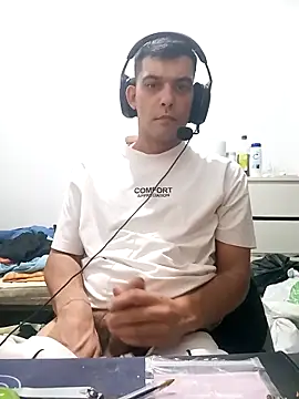 Snapshot of ghostfu1996 chatting on 5, 4, 2026 ghostfu1996 online show from 5, 4, 2026