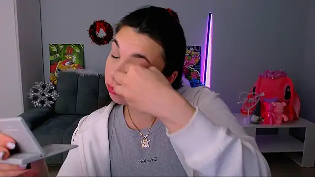 queenofthesense  online show from 19, 11, 2025