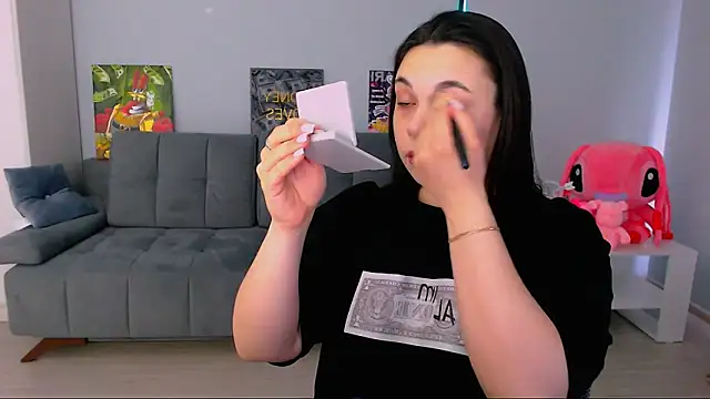 queenofthesense  online show from 15, 2, 2026