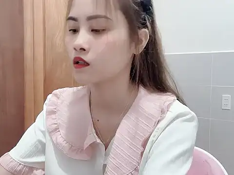 Truclynk1702 online show from 6, 10, 2025