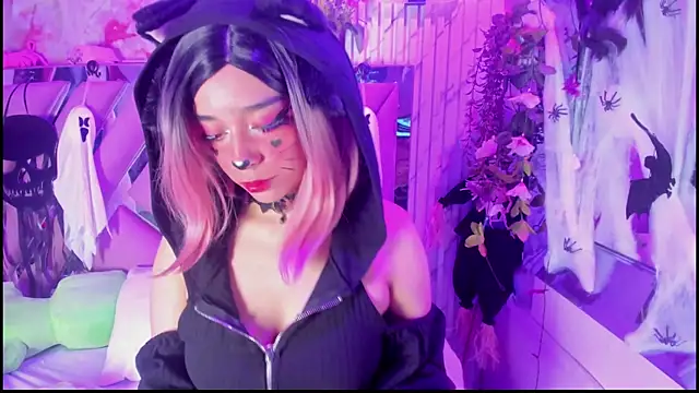 Akane Hikari  online show from 20, 10, 2025