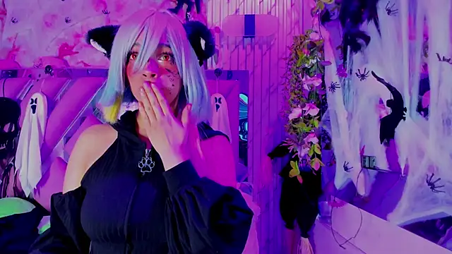 Akane Hikari  online show from 25, 10, 2025