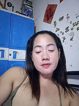 Snapshot of SweetASS6969 chatting on 4, 6, 2026 SweetASS6969 online show from 4, 6, 2026