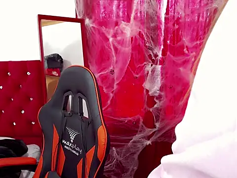 Natashamagics online show from 1, 11, 2025