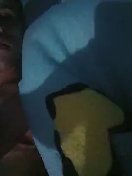 Snapshot of alex-golden chatting on 7, 2, 2026 alex-golden online show from 7, 2, 2026