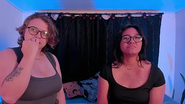 CrazyCakes  online show from 8, 6, 2026