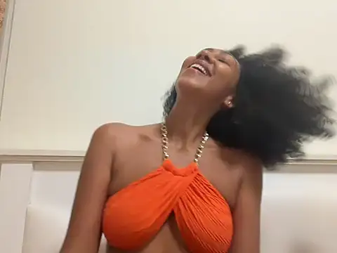 Snapshot of Vaylisse chatting on 20, 9, 2025 Vaylisse online show from 20, 9, 2025