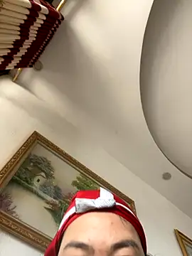 Nhung584 online show from 3, 12, 2025