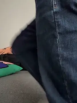 sonwmelt1 online show from 28, 9, 2025