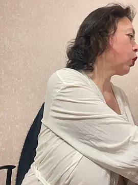 Kiravix online show from 13, 3, 2026