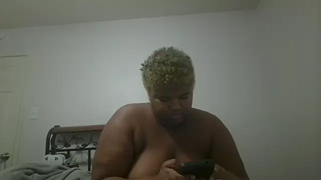 Snapshot of techprincessxx chatting on 26, 9, 2025 techprincessxx online show from 26, 9, 2025