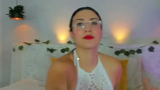 victoria flores1 online show from 18, 2, 2026