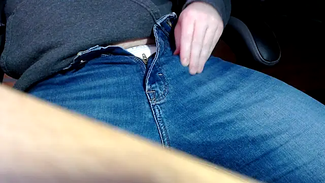 whitewagonsuck online show from 4, 4, 2026