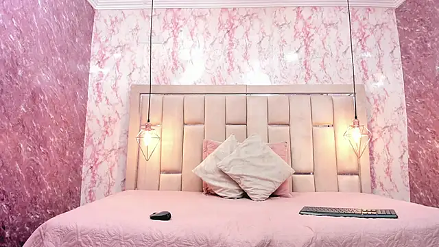 WILD FIREE  online show from 20, 11, 2025