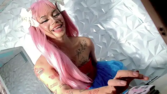 Snapshot of hugecockbabe chatting on 5, 10, 2025 hugecockbabe online show from 5, 10, 2025