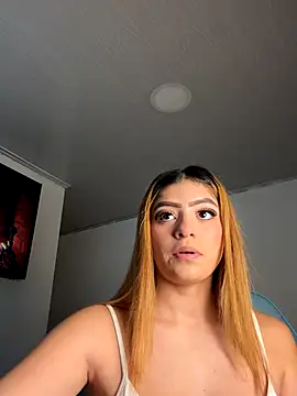 Melissa coll online show from 23, 9, 2025