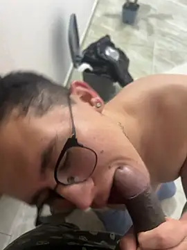 Kurtxxx22 online show from 11, 7, 2026