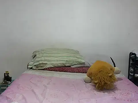 MeganAndMaxxh online show from 14, 12, 2025