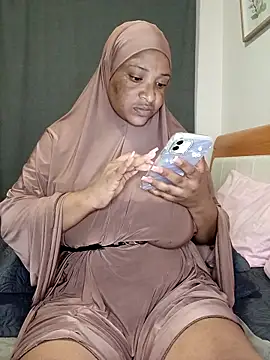 Sweetbxxx24 online show from 13, 3, 2026