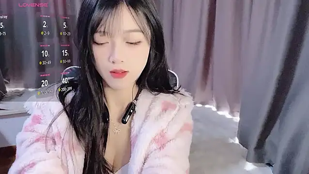 Cicicici-cc online show from 15, 12, 2025