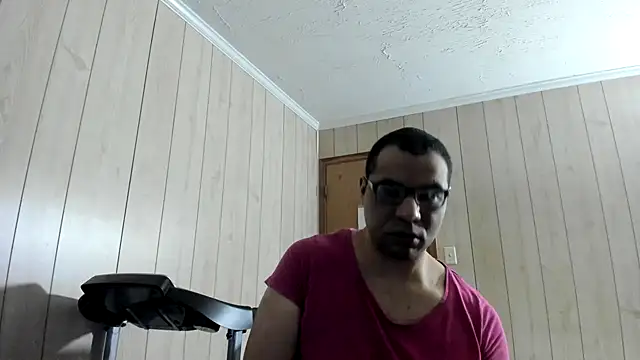 Snapshot of NaturalBeautyQueen chatting on 16, 7, 2026 NaturalBeautyQueen online show from 16, 7, 2026