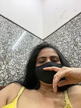 Snapshot of SashaPatel chatting on 4, 6, 2026 SashaPatel online show from 4, 6, 2026