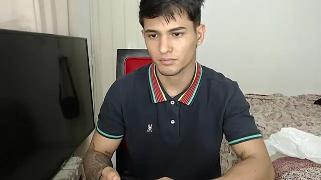 Alex mojica online show from 15, 10, 2025