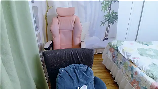 Winnie-01 online show from 24, 4, 2026