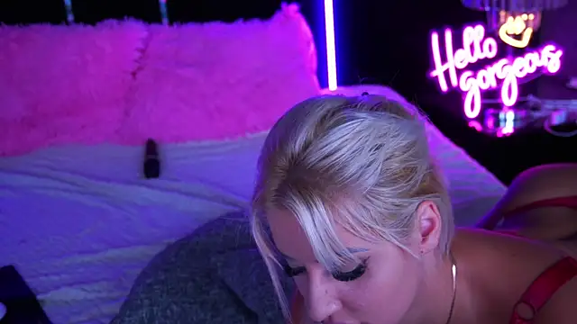 MysticGrace online show from 11, 9, 2025