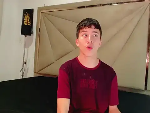 Valentin Rizzi online show from 28, 10, 2025