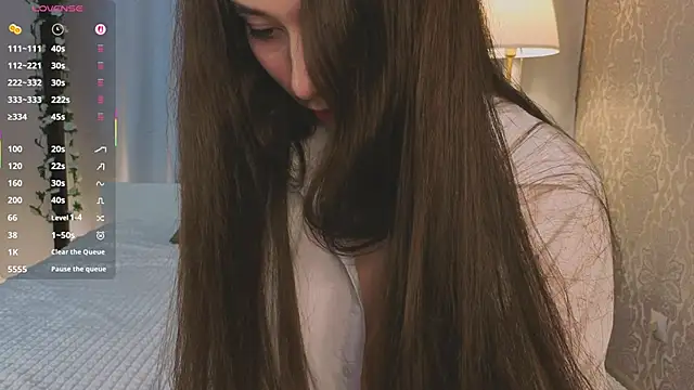 Trinity Bunny online show from 28, 11, 2025