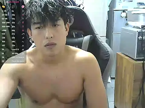 Snapshot of hunterXhan chatting on 2, 2, 2026 hunterXhan online show from 2, 2, 2026