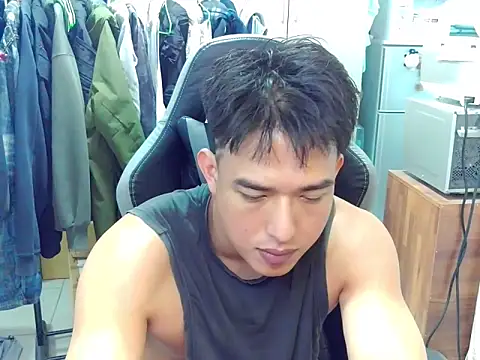 Snapshot of hunterXhan chatting on 17, 3, 2026 hunterXhan online show from 17, 3, 2026