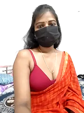 Snapshot of Misss-julli chatting on 11, 9, 2025 Misss-julli online show from 11, 9, 2025