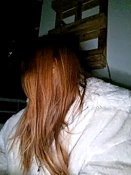 SlimBellaa online show from 3, 10, 2025