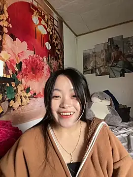 Snapshot of Julia-Elsa chatting on 22, 10, 2025 Julia-Elsa online show from 22, 10, 2025
